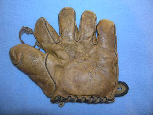 Si Johnson Goldsmith F57 Front